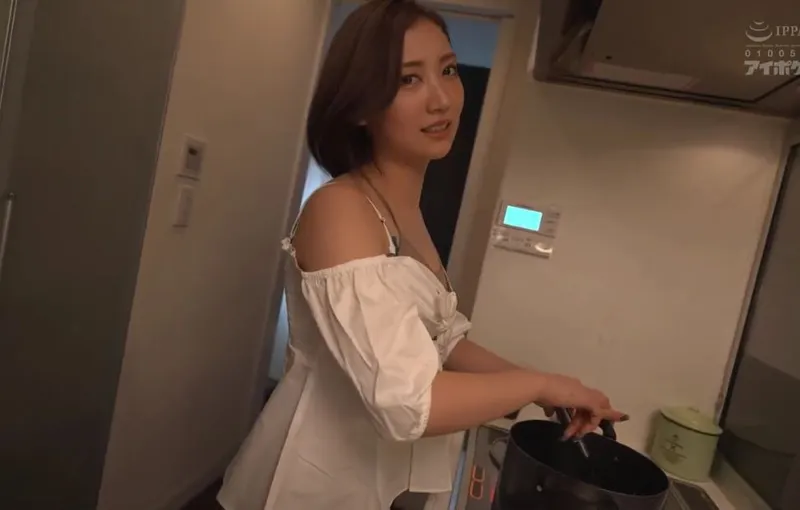 Cậu em anh xã may mắn và người người yêu của anh trai có chiếc lưỡi điêu luyện